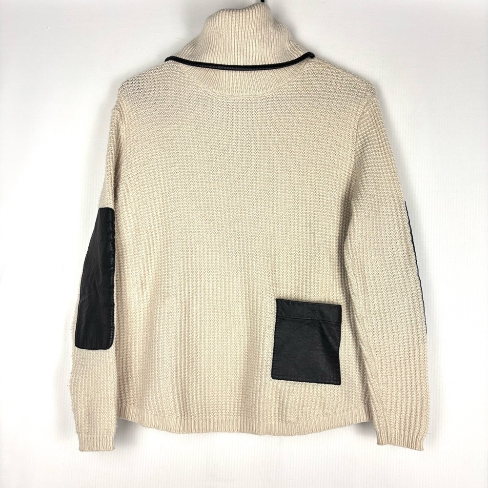 2010s Elizabeth and James Lamb Leather Detail Sweater Size Small